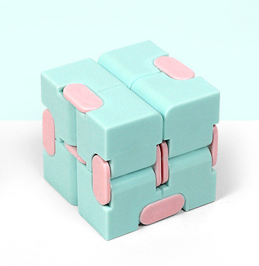 Stress Relief Infinity Cube - Fidget Toy